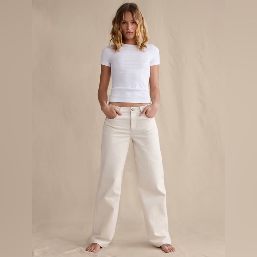 NWT! Banana Republic Ecru Mid-Rise 90S Loose Jeans 🩷(#826978)